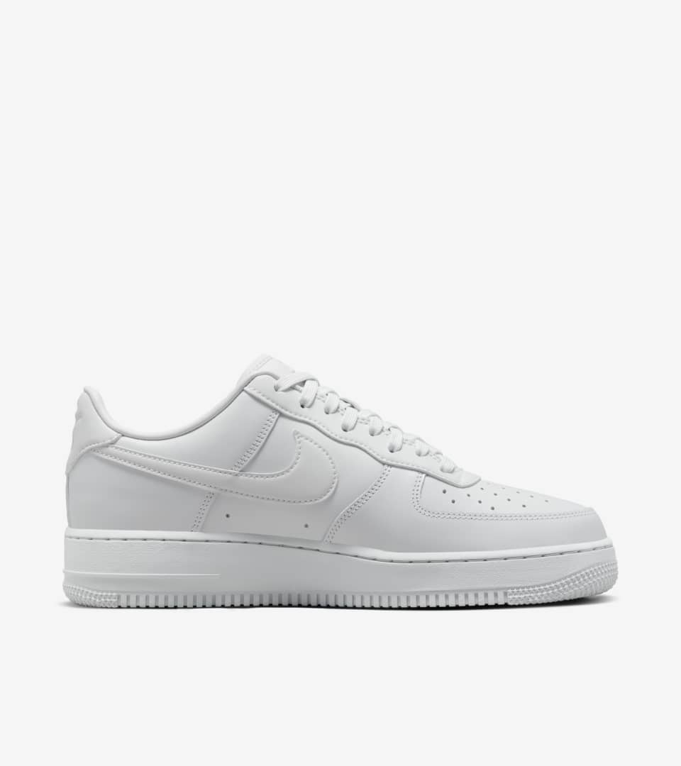 Nike Air Force 1 07 Fresh
